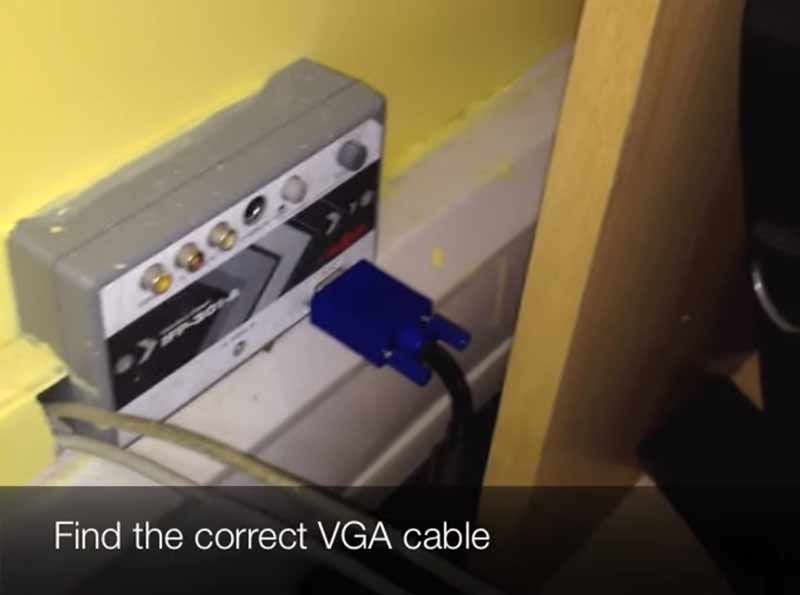 find correct VGA cable from the projector